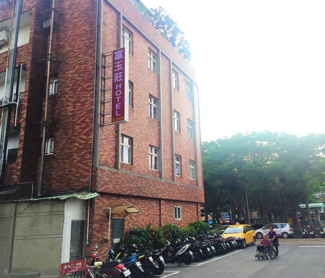 リッチ ゾーン ホテル 台北市 エクステリア 写真